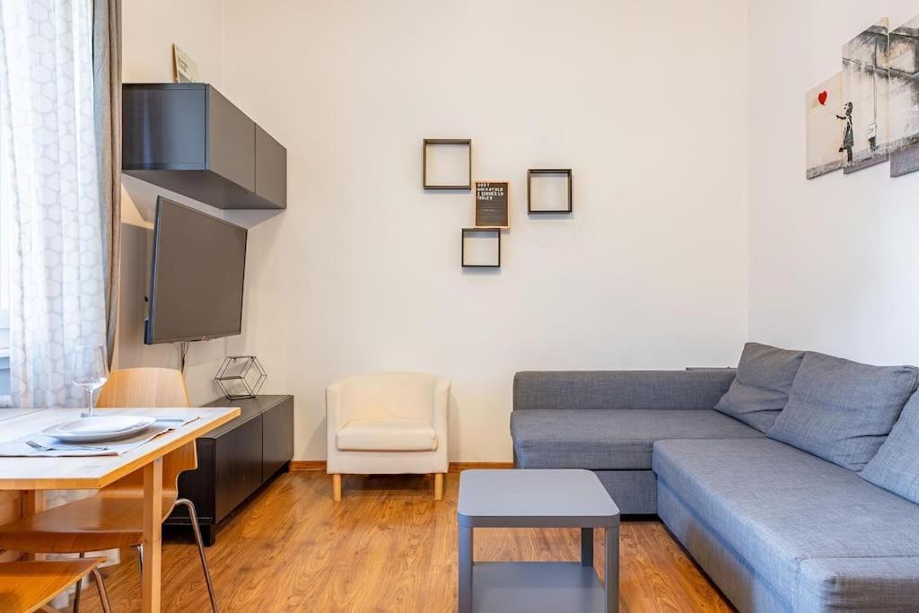 Guest Planet - Intero Alloggio M3 Porta Romana Apartman Milánó Kültér fotó